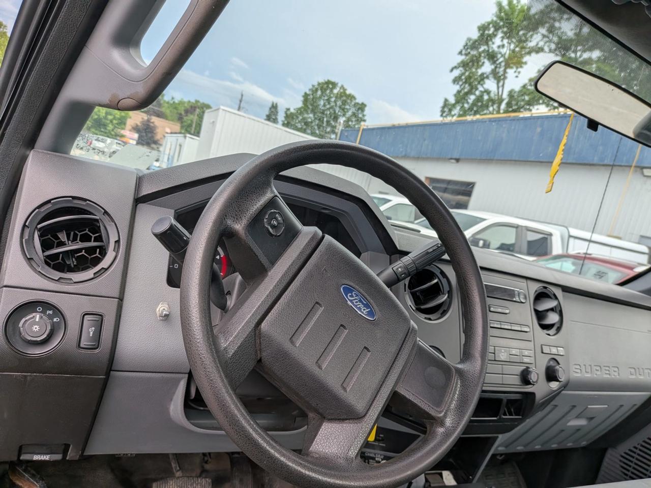 2016 Ford F-550 XL Photo