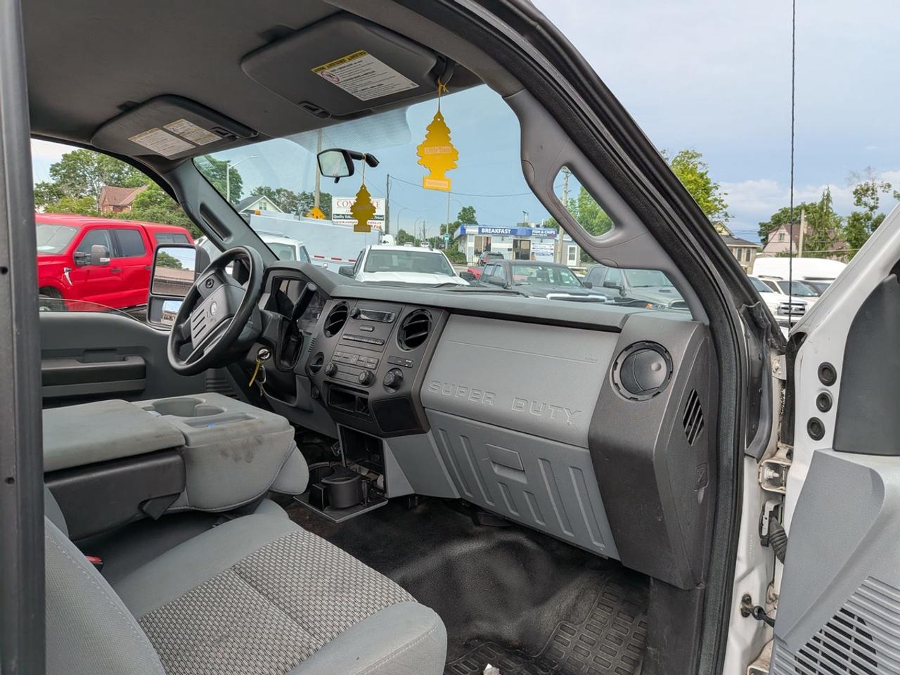 2016 Ford F-550 XL Photo