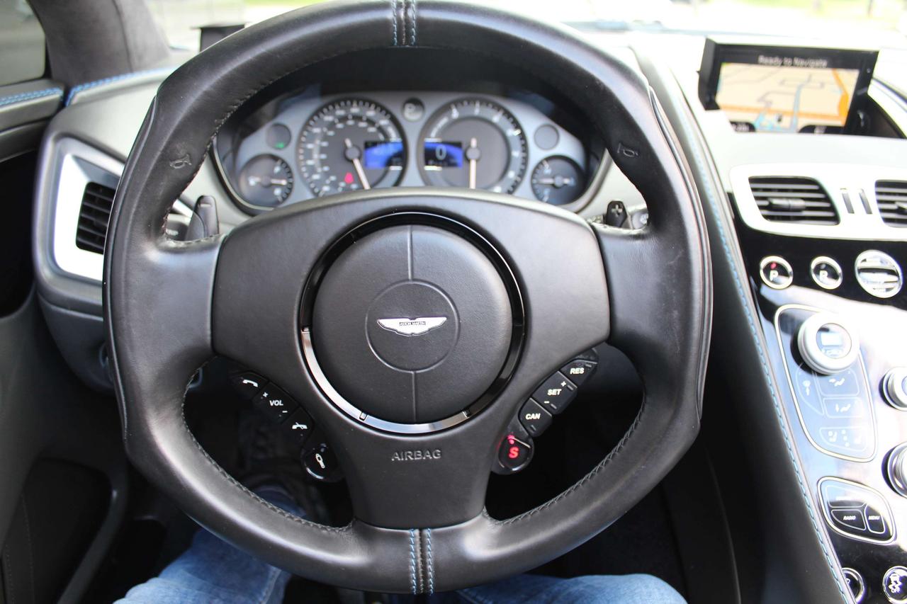 2014 Aston Martin Vanquish VOLANTE - CABON FIBER SPORTS PKG - BANG&ULFSON Photo