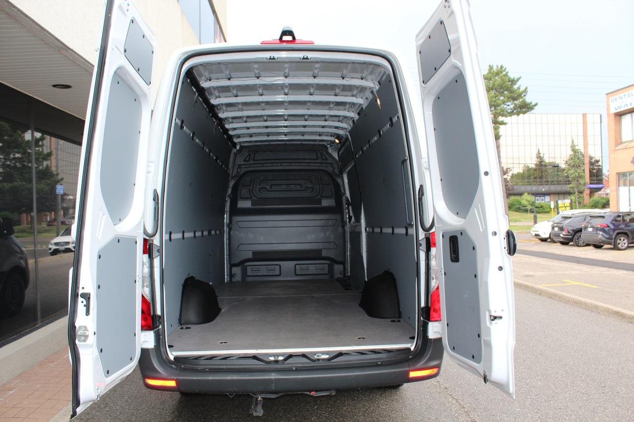 2025 Mercedes-Benz Sprinter Cargo Van 170" - FULL SIZE - DIESEL - LOW KM Photo