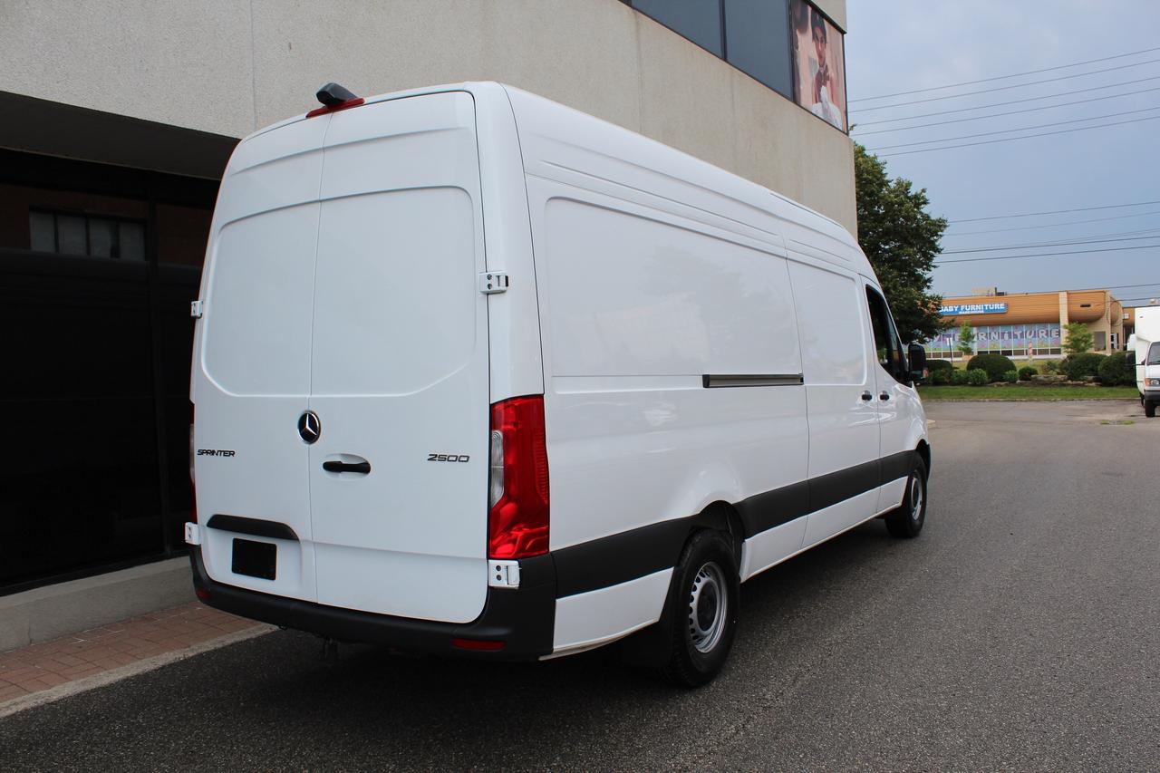 2025 Mercedes-Benz Sprinter Cargo Van 170" - FULL SIZE - DIESEL - LOW KM Photo