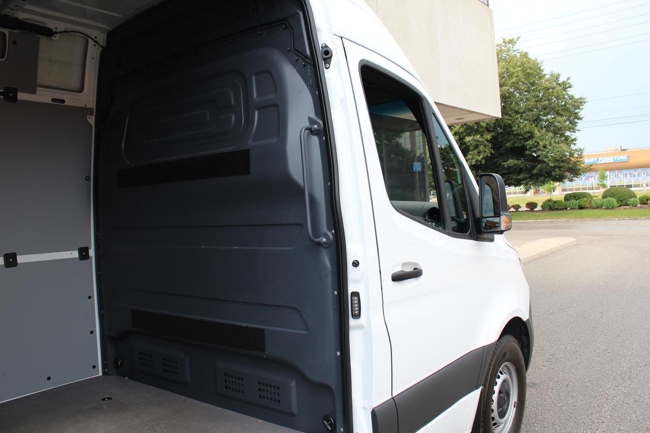 2025 Mercedes-Benz Sprinter Cargo Van 170" - FULL SIZE - DIESEL - LOW KM Photo