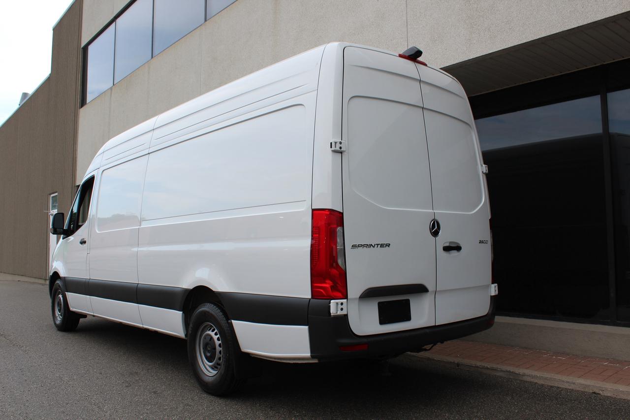 2025 Mercedes-Benz Sprinter Cargo Van 170" - FULL SIZE - DIESEL - LOW KM Photo