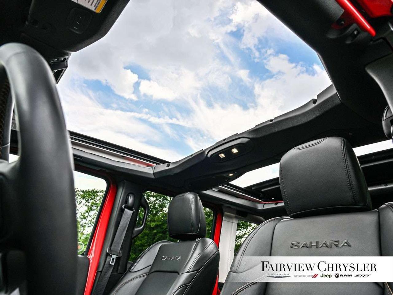 2024 Jeep Wrangler Sahara 4 Door 4x4 SKY TOP   LEATHER   BLIND SPOT   ALPINE   NAVIGATION ! Photo