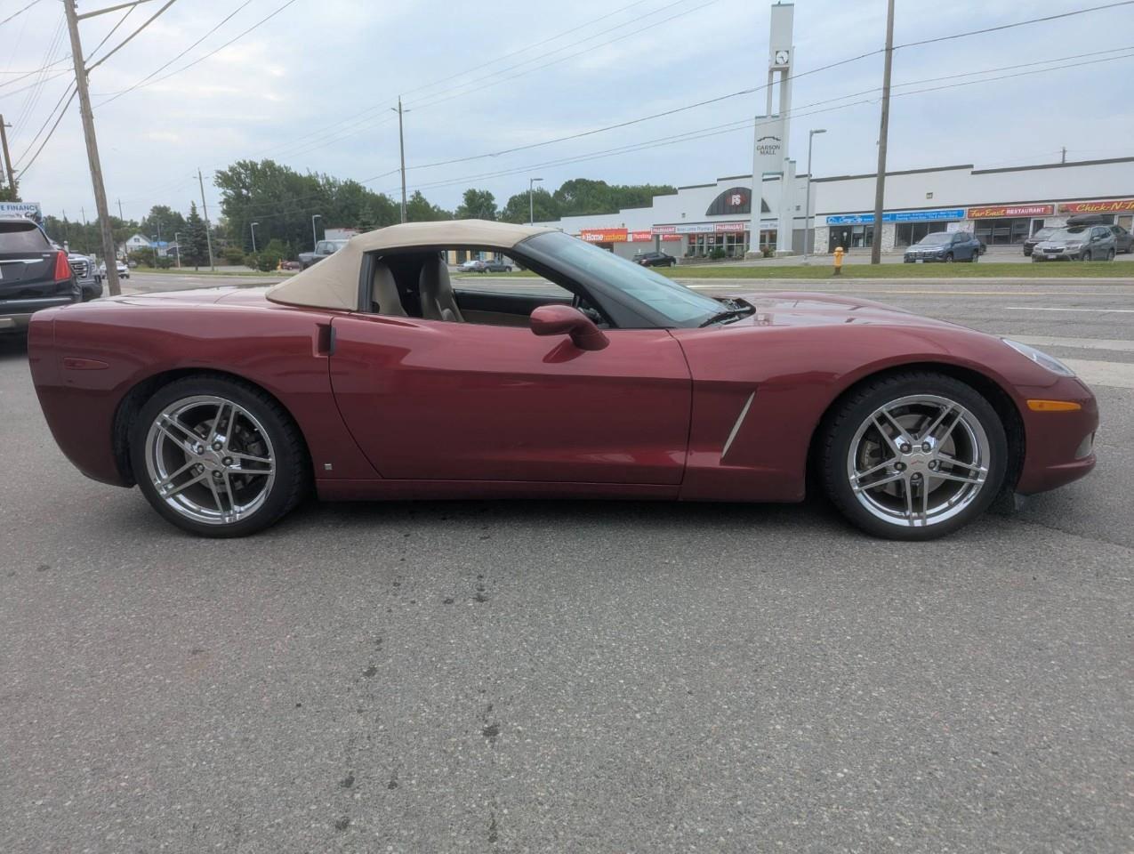 2006 Chevrolet Corvette Base 2dr Convertible Photo3