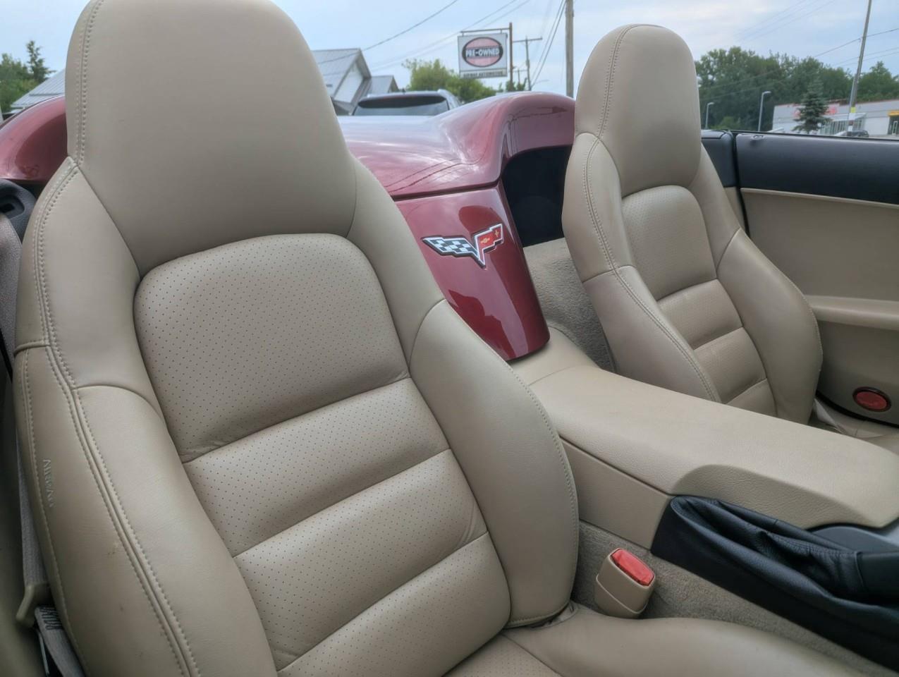 2006 Chevrolet Corvette Base 2dr Convertible Photo