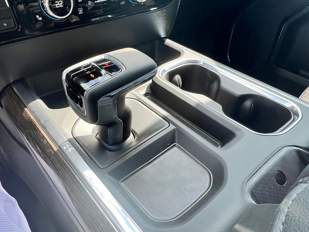 2026 GMC Sierra 1500 Crew Cab Standard Box 4-Wheel Drive Elevation Photo