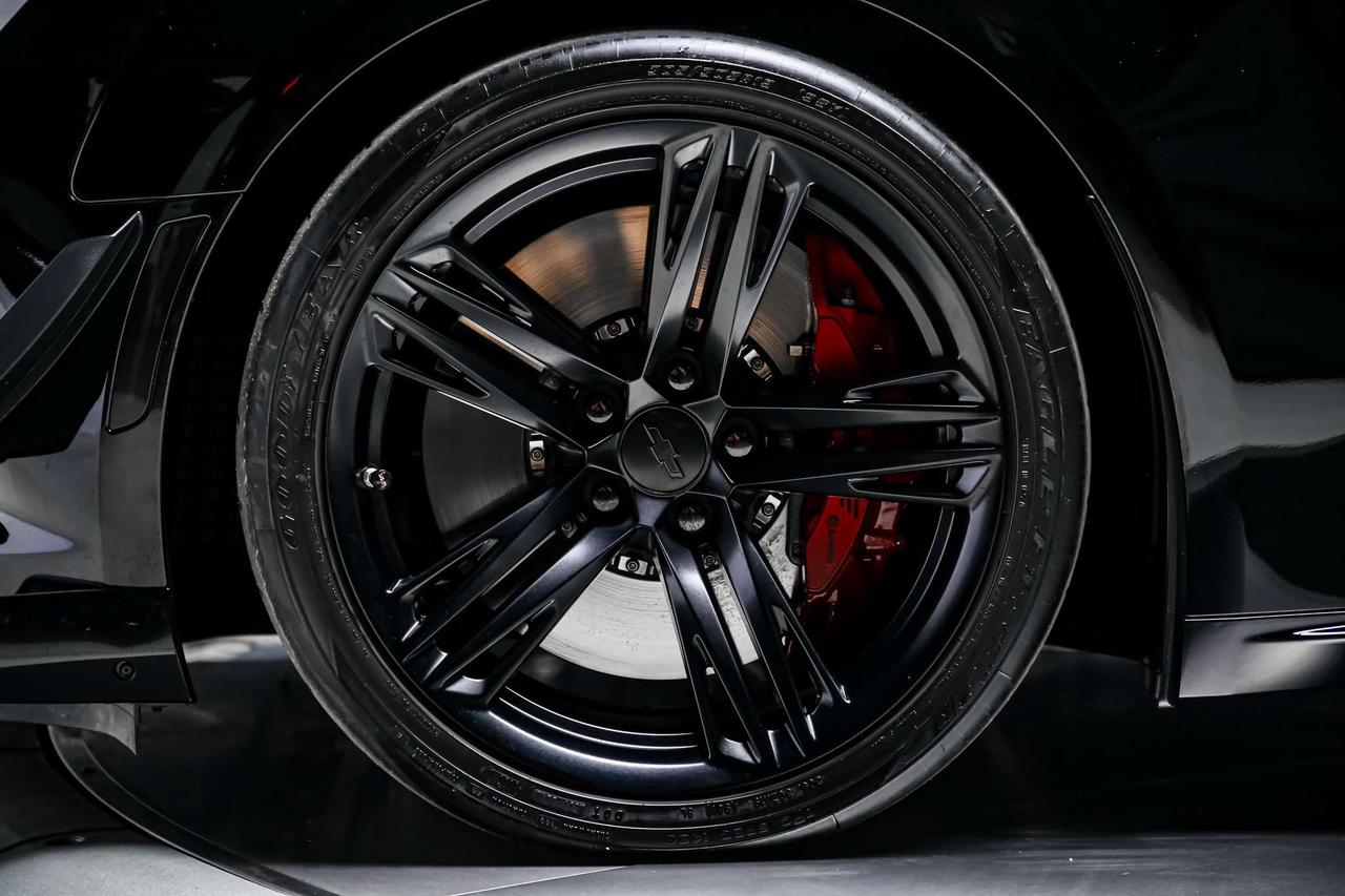 2021 Chevrolet Camaro ZL1 1LE EXTREME TRACK PACK MANUAL 650HP 1OWNER PPF Photo
