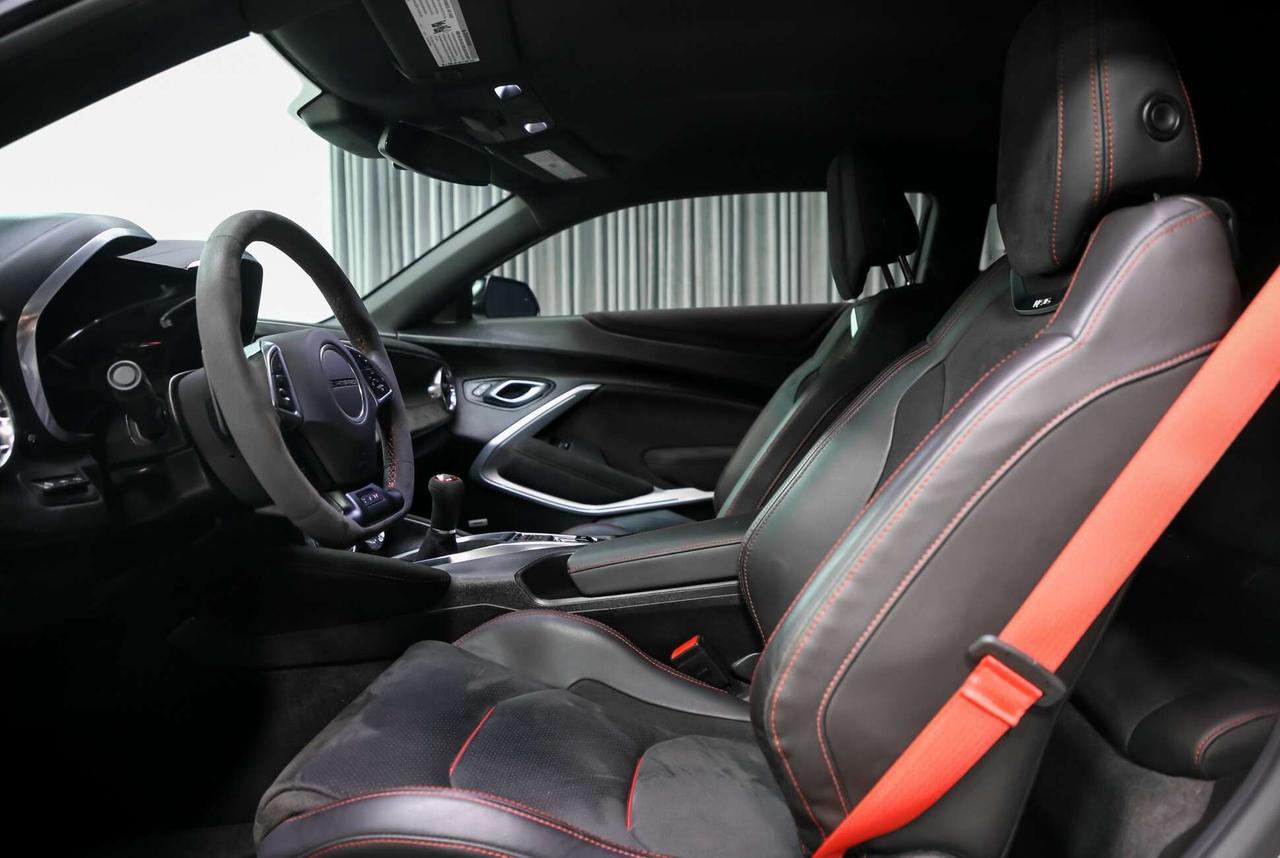 2021 Chevrolet Camaro ZL1 1LE EXTREME TRACK PACK MANUAL 650HP 1OWNER PPF Photo