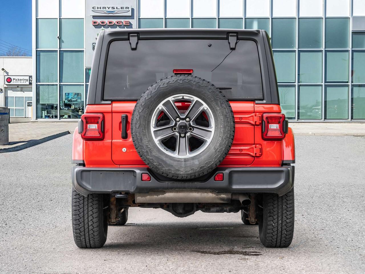 2019 Jeep Wrangler LEATHER SEATS  BACK UP CAMERA Photo