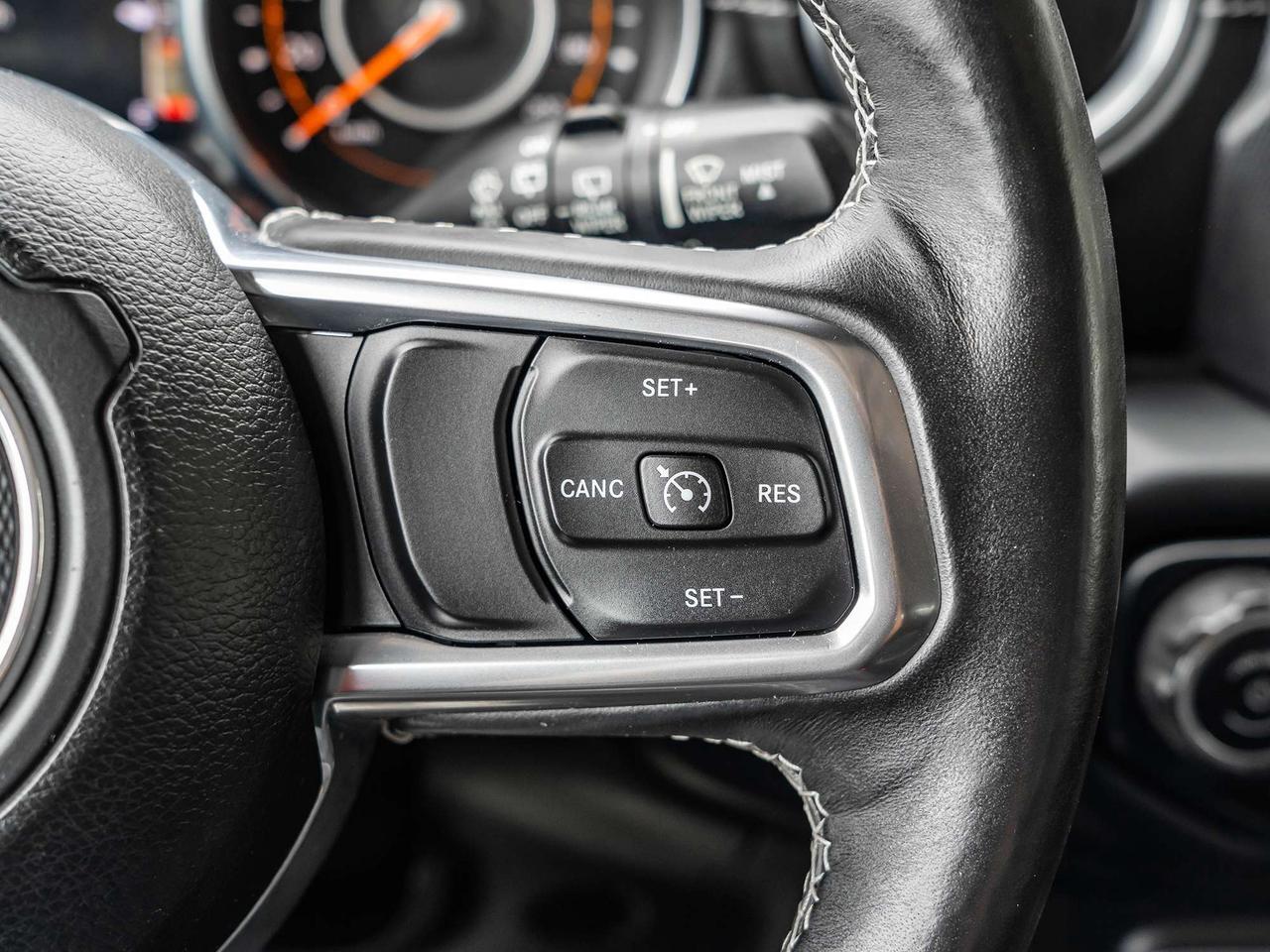 2019 Jeep Wrangler LEATHER SEATS  BACK UP CAMERA Photo
