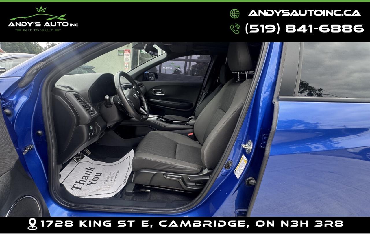2020 Honda HR-V Sport ! SUNROOF ! BLIND SPOT ! LANE DEPARTURE Sport ! AWD ! SUNROOF ! BLIND SPOT ! LANE DEPARTUR Photo