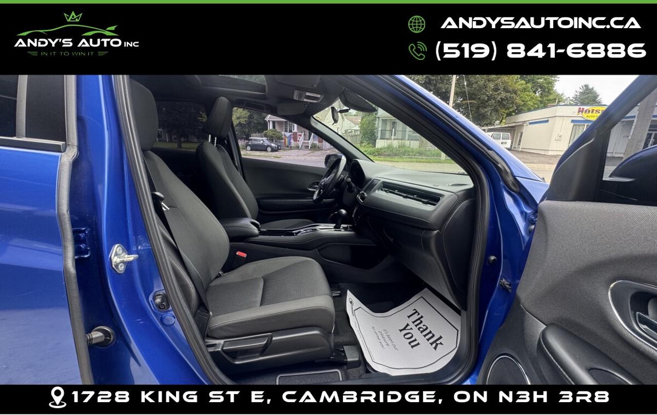 2020 Honda HR-V Sport ! SUNROOF ! BLIND SPOT ! LANE DEPARTURE Sport ! AWD ! SUNROOF ! BLIND SPOT ! LANE DEPARTUR Photo