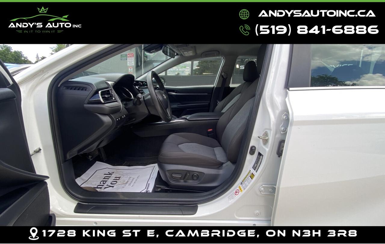 2019 Toyota Camry LE ! AUTO ! 2.5L ! LOW KMS ! LE ! AUTO ! 2.5L ! LOW KMS ! Photo