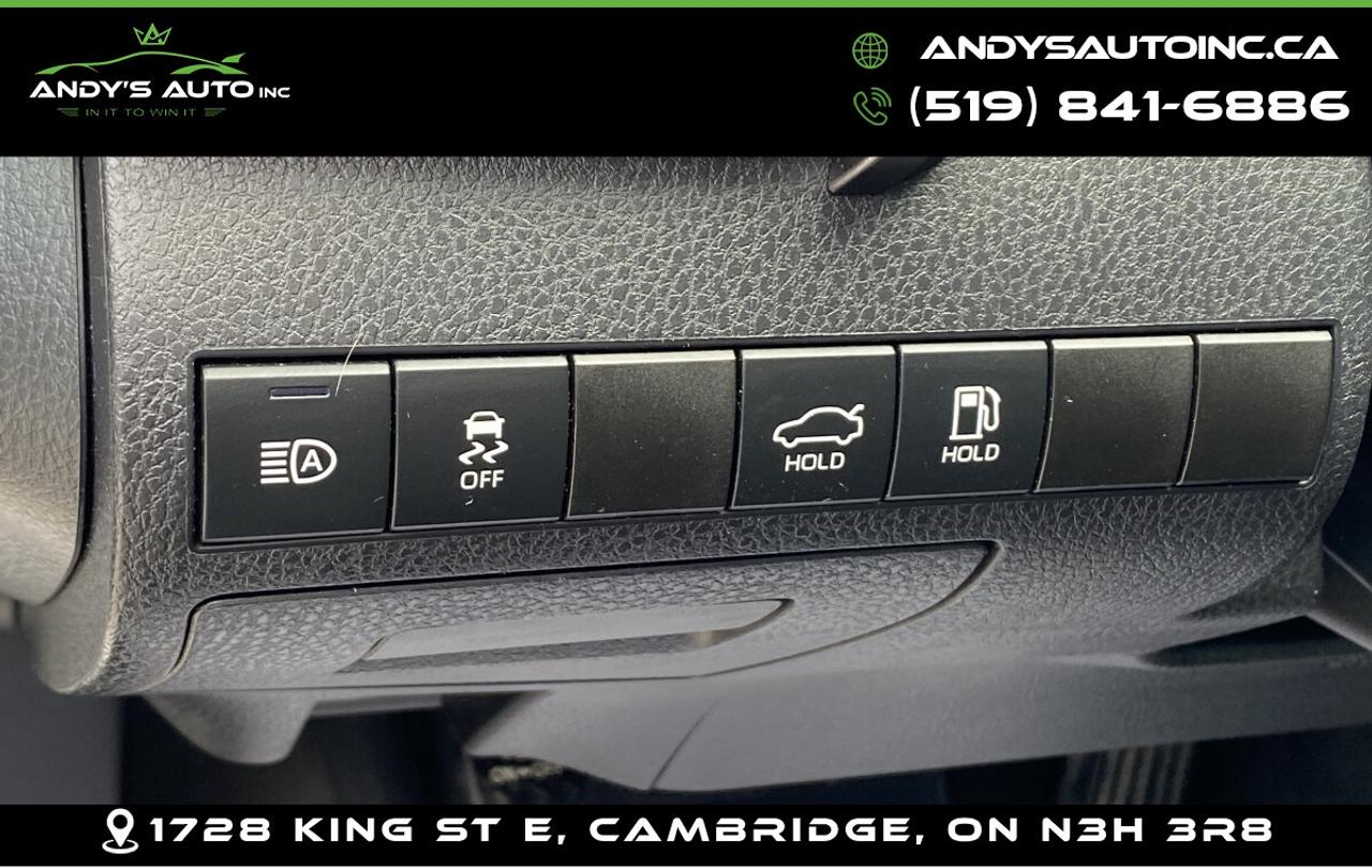 2019 Toyota Camry LE ! AUTO ! 2.5L ! LOW KMS ! LE ! AUTO ! 2.5L ! LOW KMS ! Photo