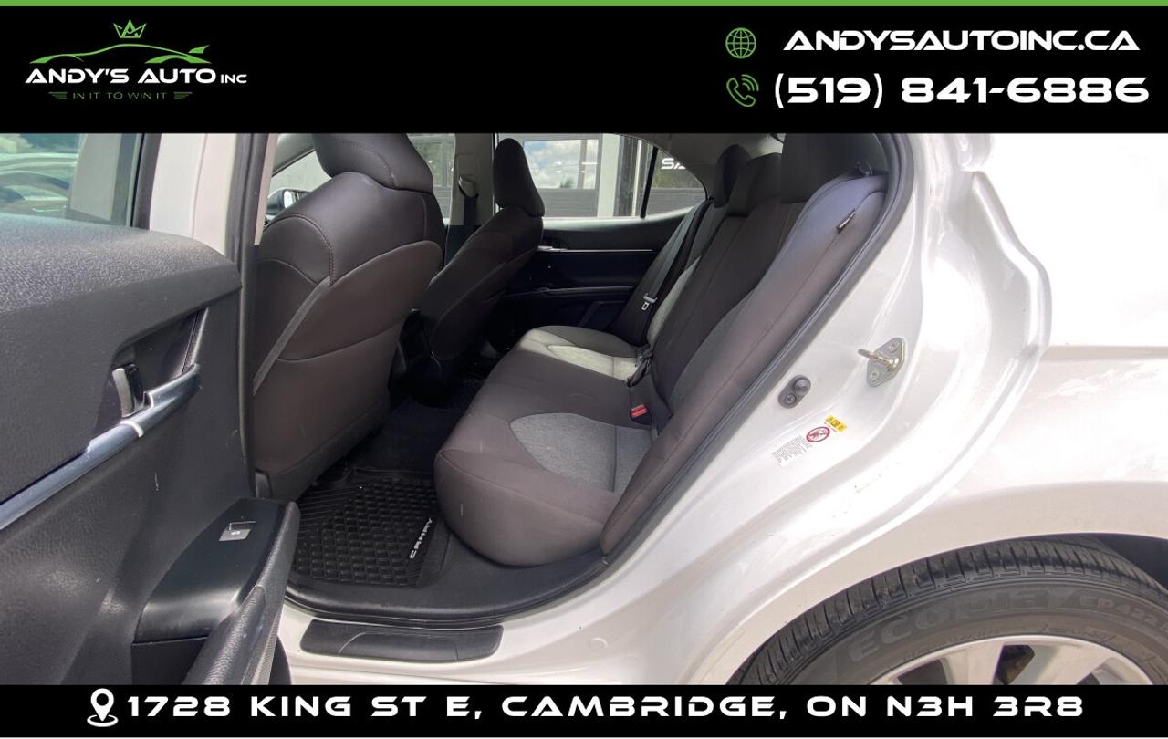 2019 Toyota Camry LE ! AUTO ! 2.5L ! LOW KMS ! LE ! AUTO ! 2.5L ! LOW KMS ! Photo