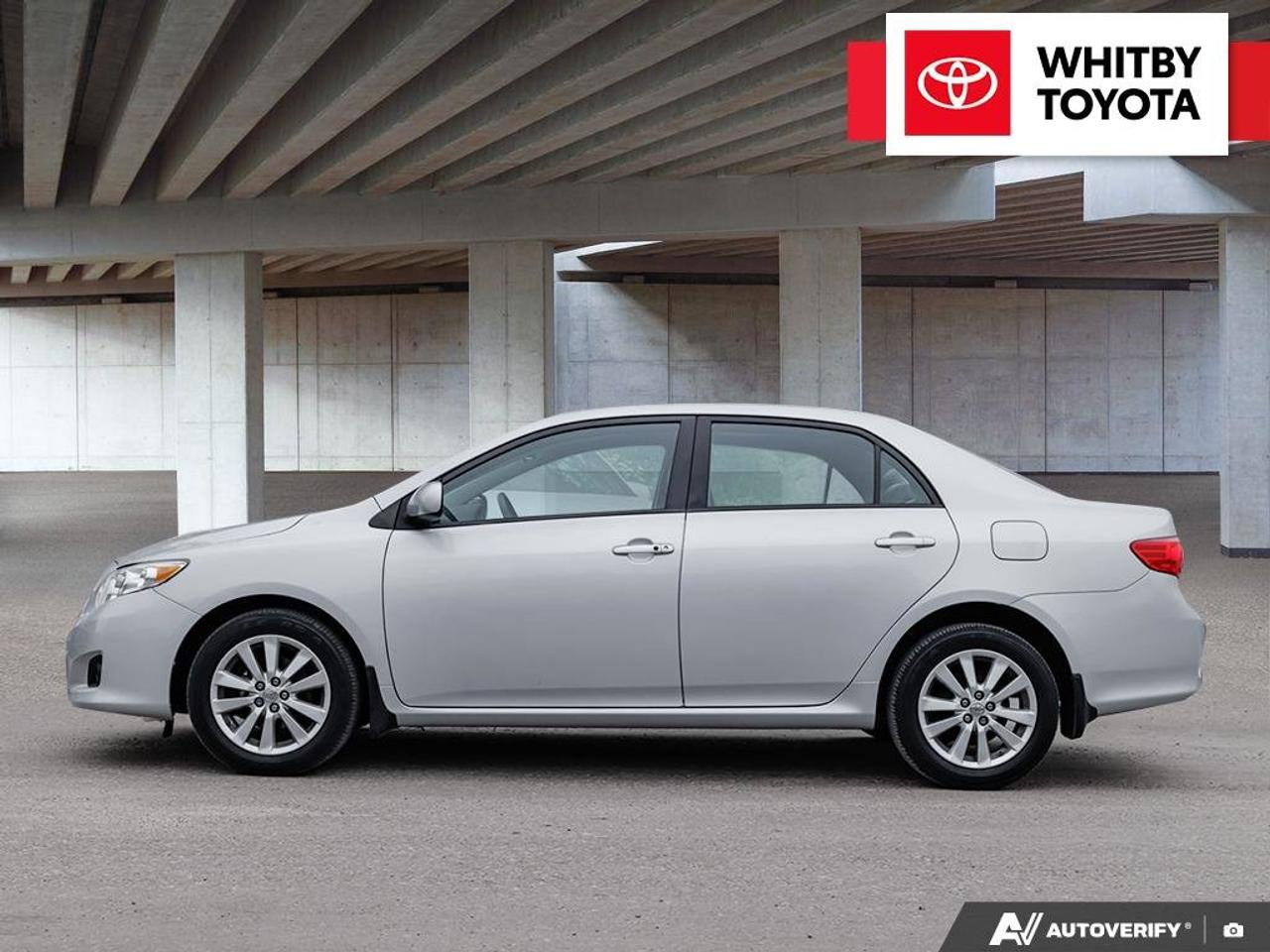 2010 Toyota Corolla LE BASE 1.8L Photo