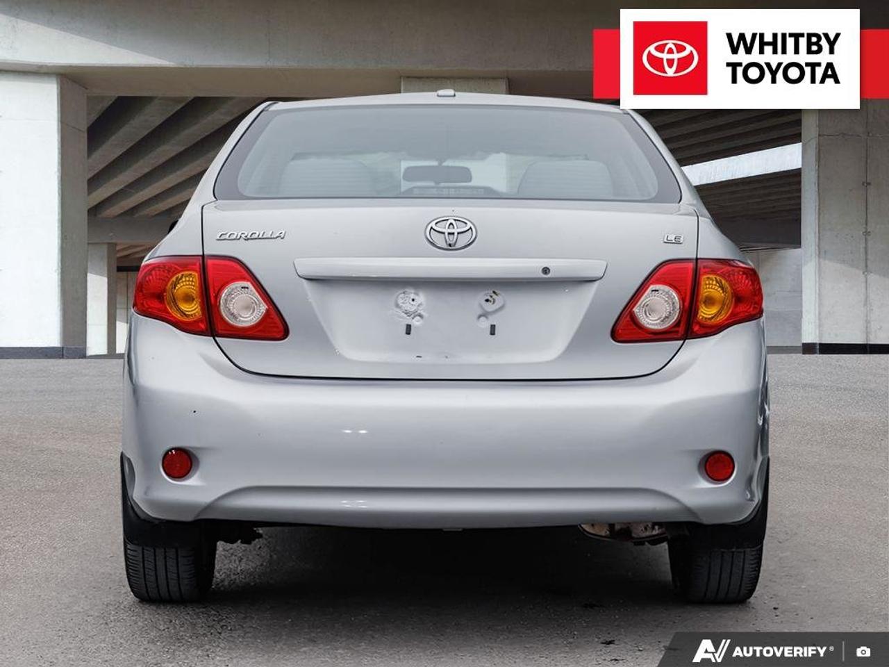 2010 Toyota Corolla LE BASE 1.8L Photo