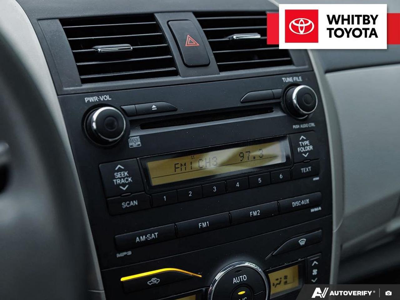 2010 Toyota Corolla LE BASE 1.8L Photo