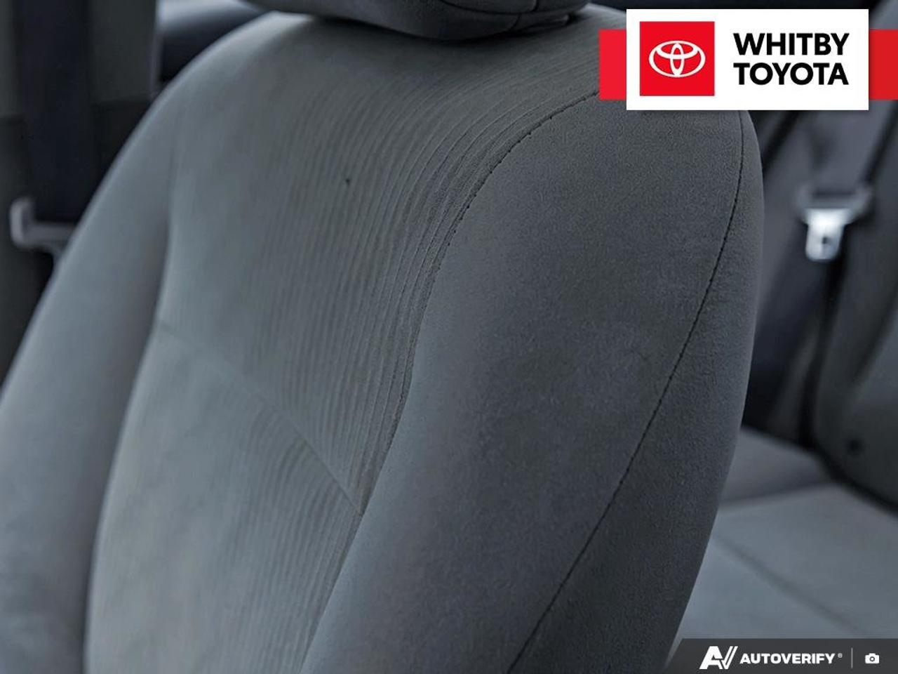 2010 Toyota Corolla LE BASE 1.8L Photo