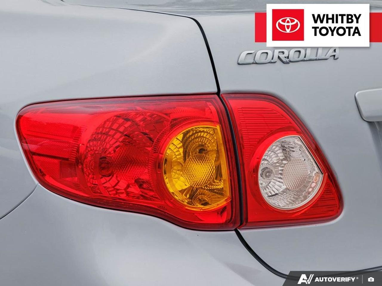 2010 Toyota Corolla LE BASE 1.8L Photo
