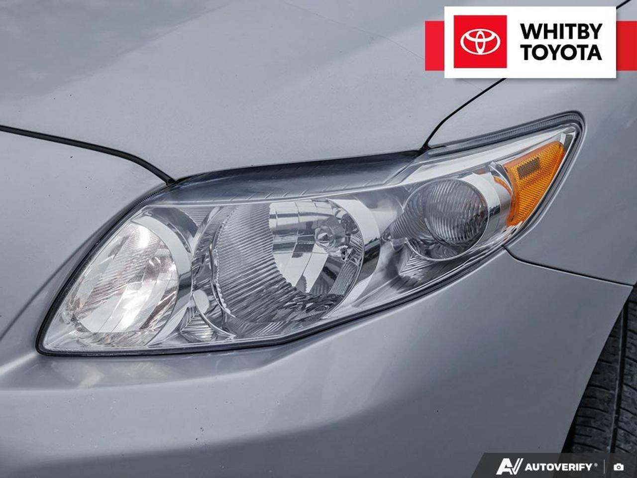 2010 Toyota Corolla LE BASE 1.8L Photo