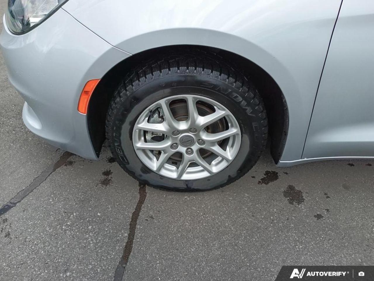 2024 Chrysler Grand Caravan SXT Front-Wheel Drive Passenger Van Photo