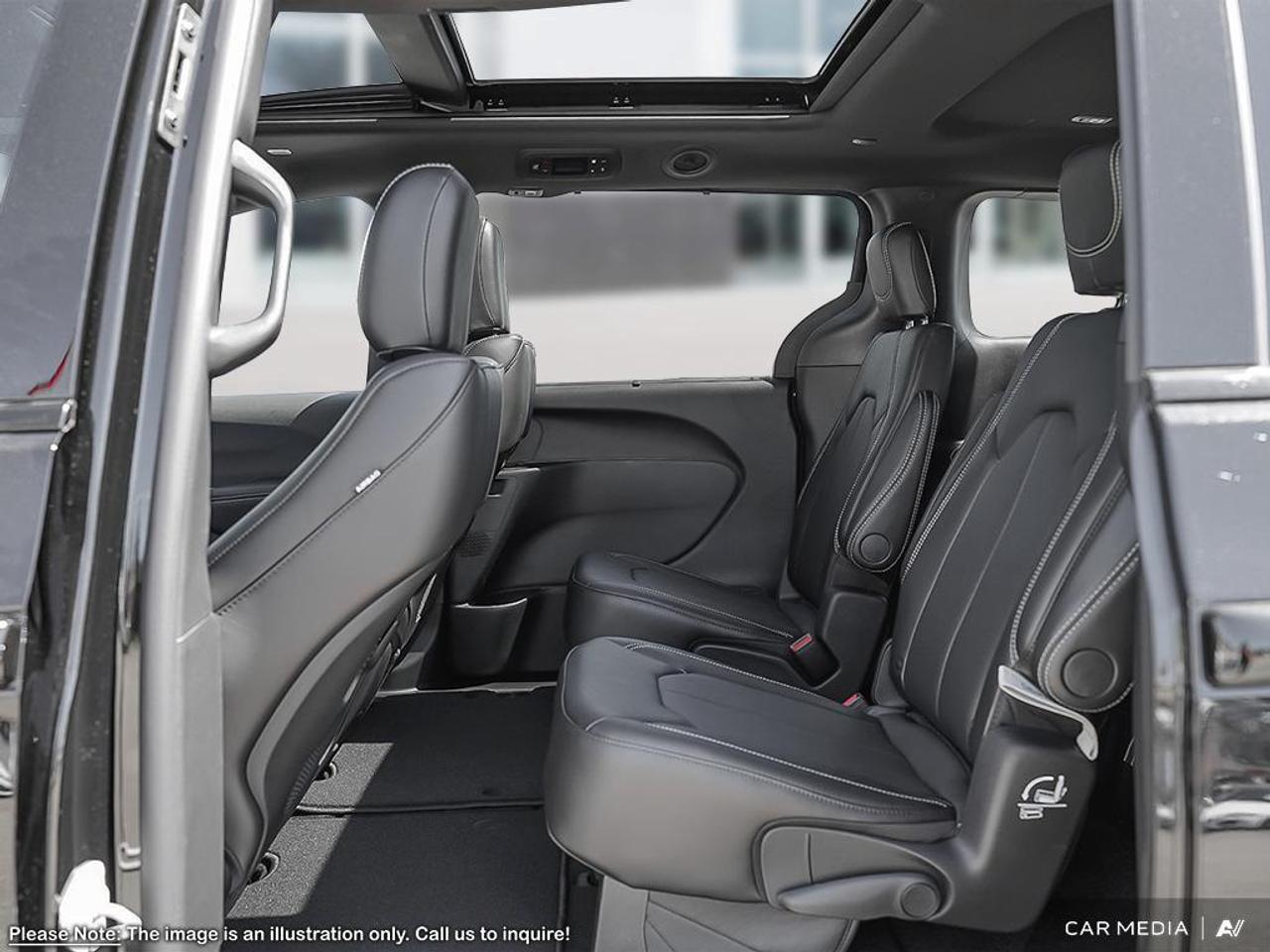 2027 Chrysler Pacifica Select Front-Wheel Drive Passenger Van Photo