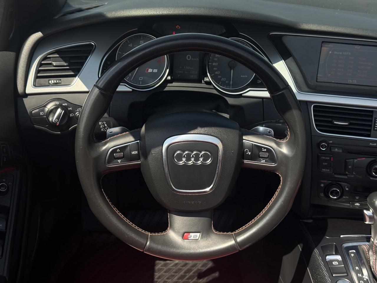 2011 Audi S5  Photo