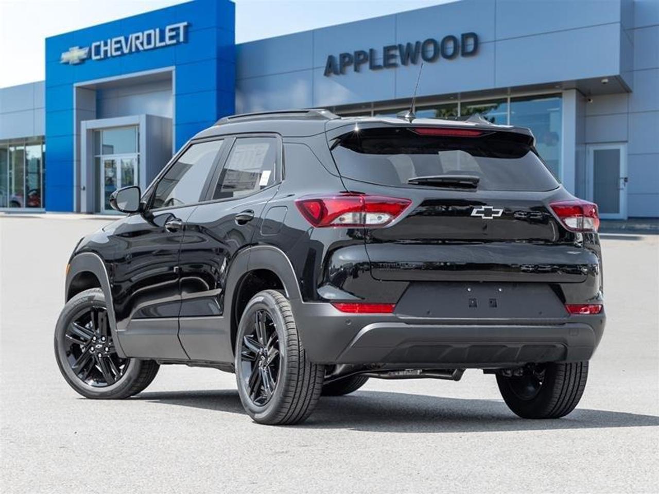 2026 Chevrolet TrailBlazer LT 4dr All-Wheel Drive Photo4