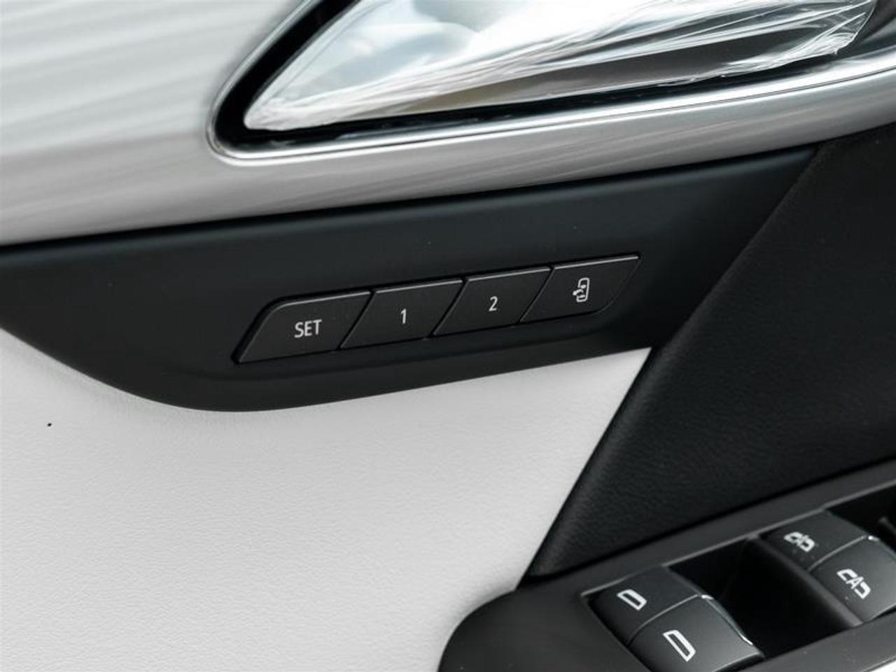 2026 Buick Envision Avenir 4dr All-Wheel Drive Photo