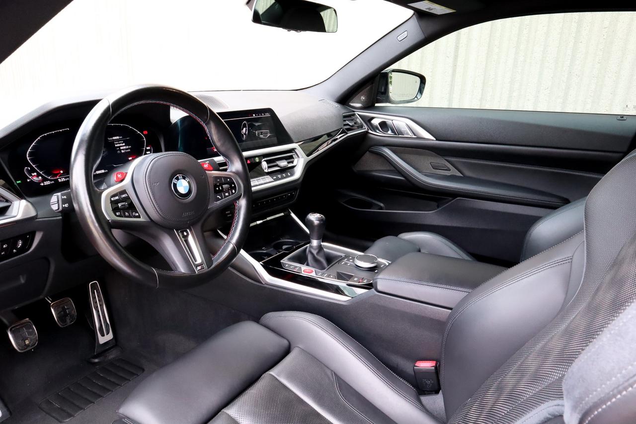 2022 BMW M4  Photo