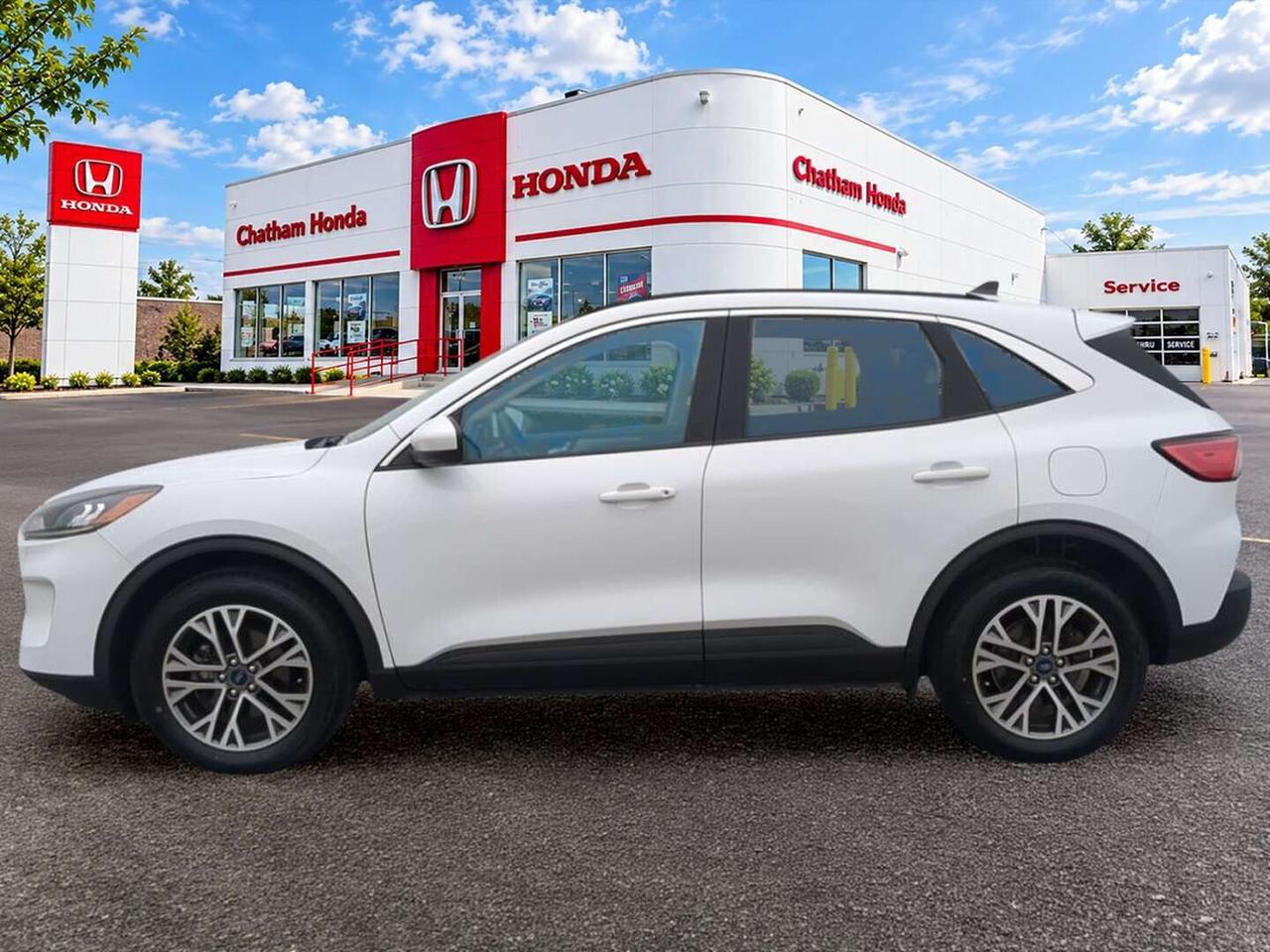 2020 Ford Escape SEL AWD Photo