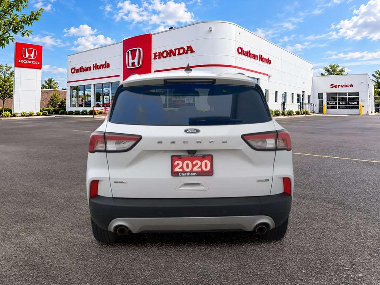 2020 Ford Escape SEL AWD Photo