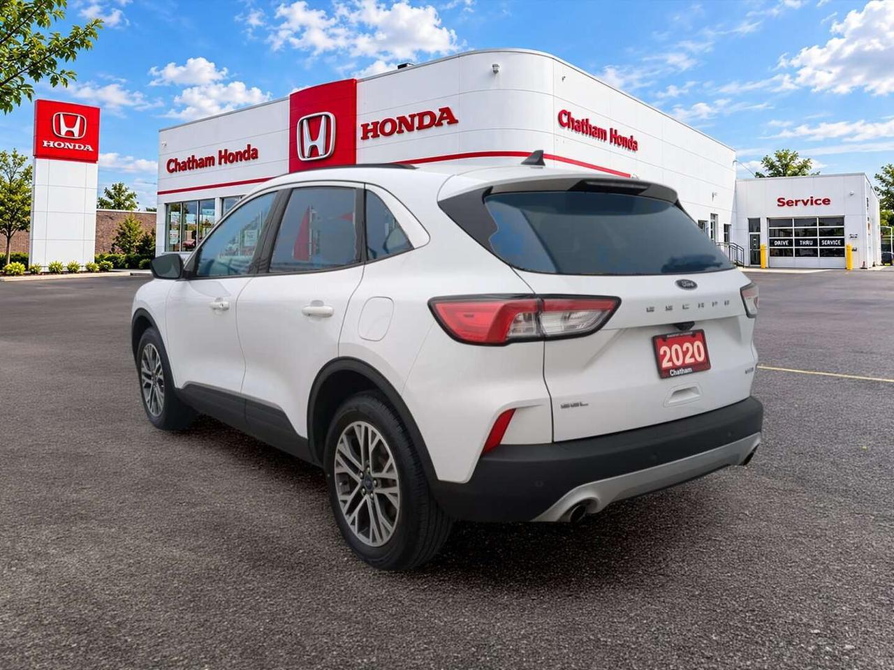 2020 Ford Escape SEL AWD Photo3