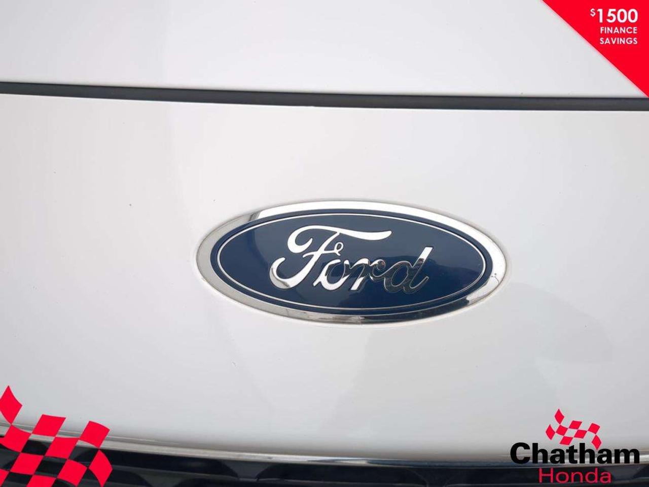 2020 Ford Escape SEL AWD Photo