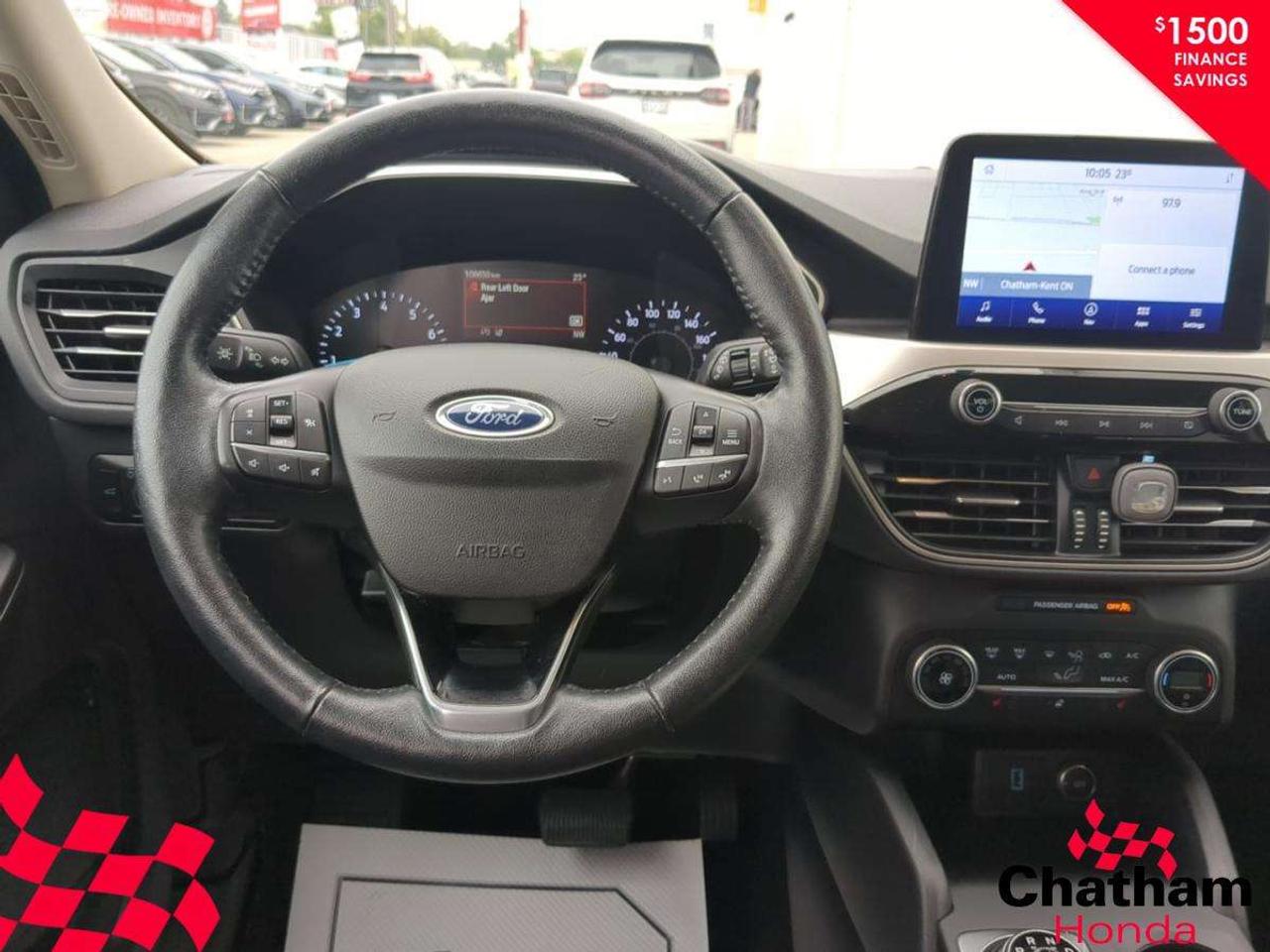 2020 Ford Escape SEL AWD Photo