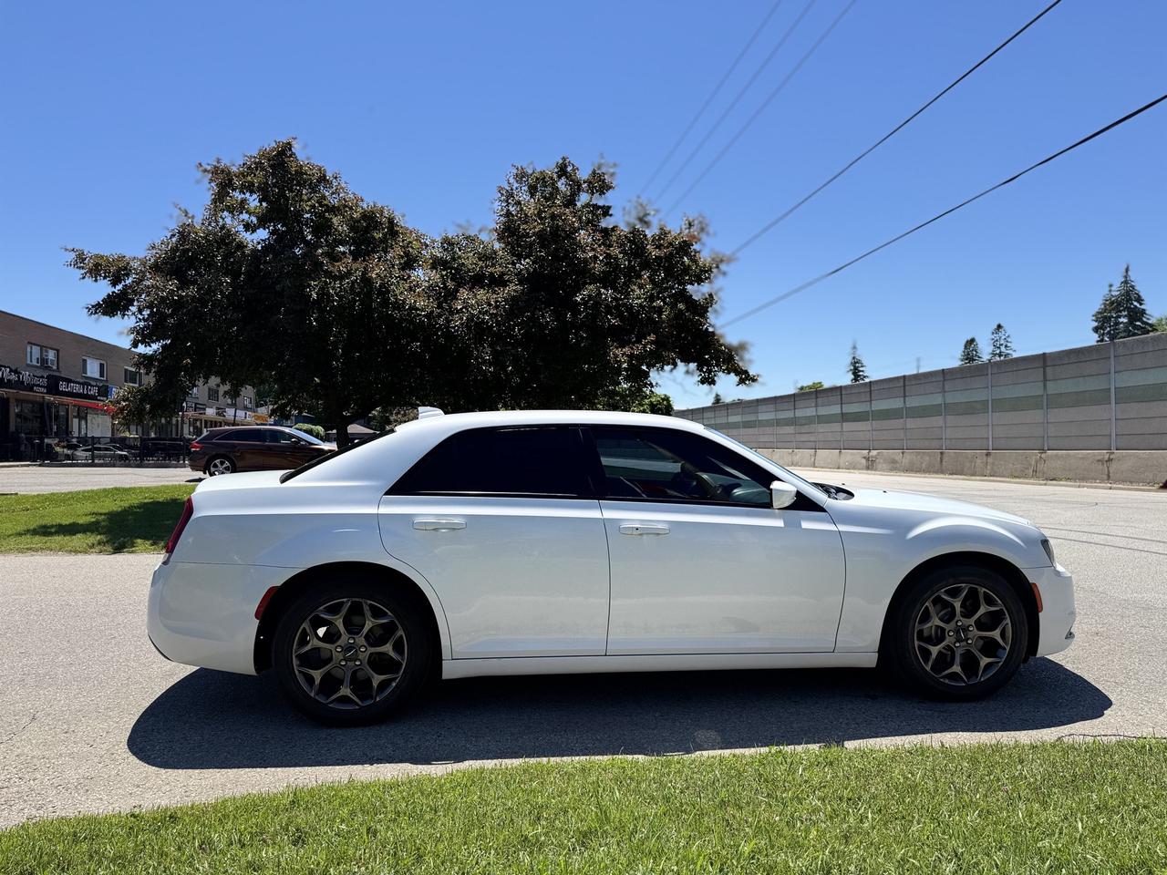 2018 Chrysler 300 300S AWD   Clean Carfax Photo