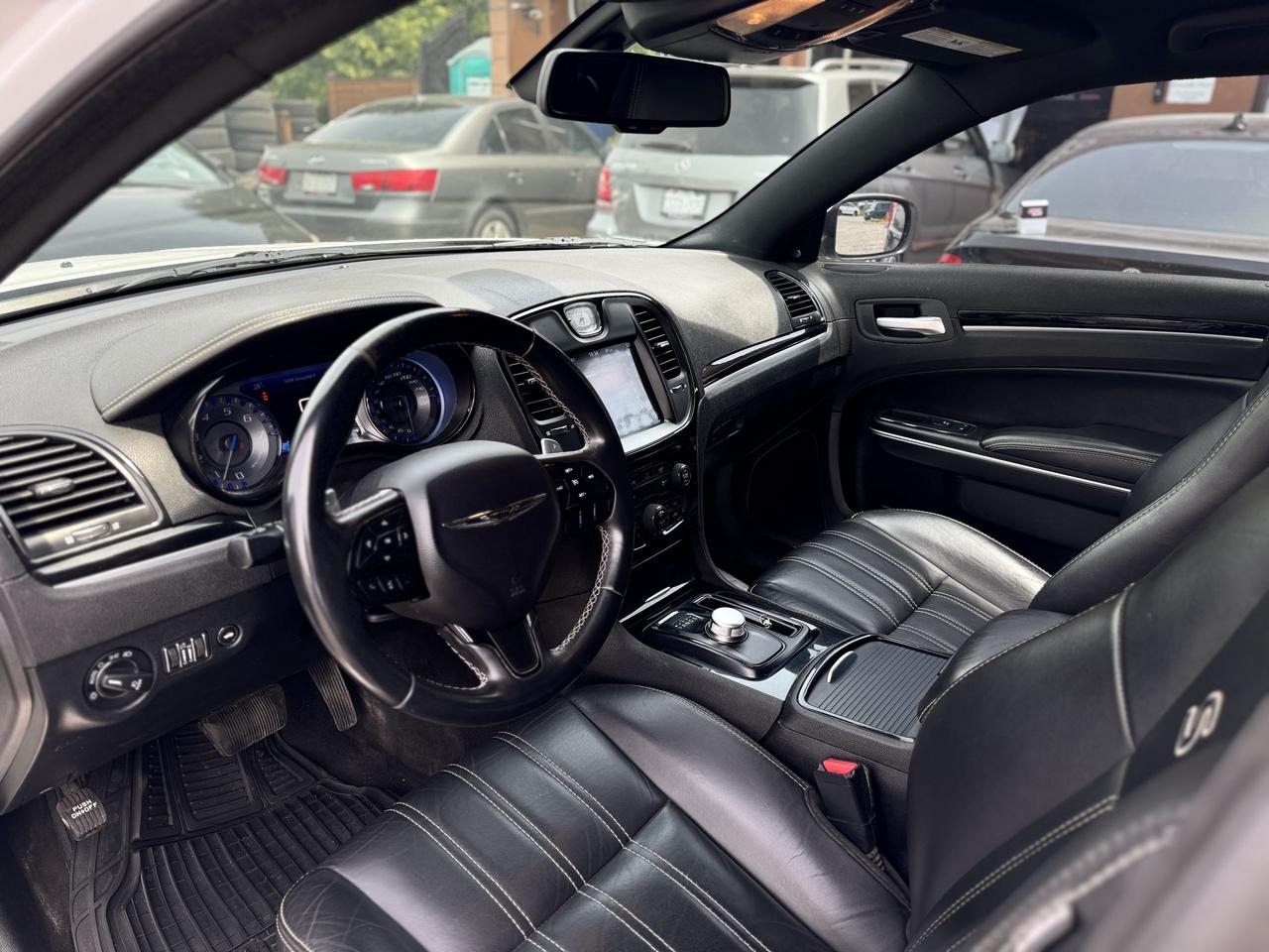 2018 Chrysler 300 300S AWD   Clean Carfax Photo