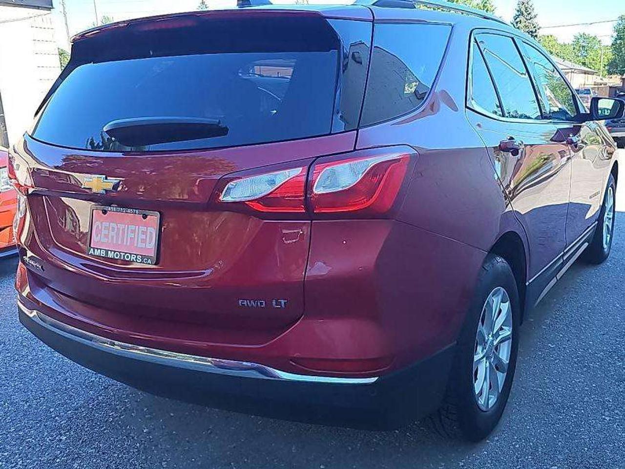 2018 Chevrolet Equinox LT Photo