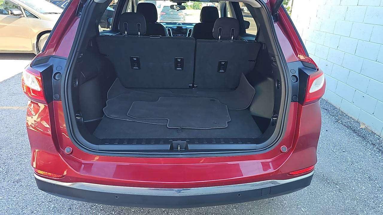 2018 Chevrolet Equinox LT Photo