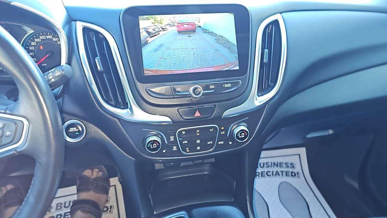 2018 Chevrolet Equinox LT Photo
