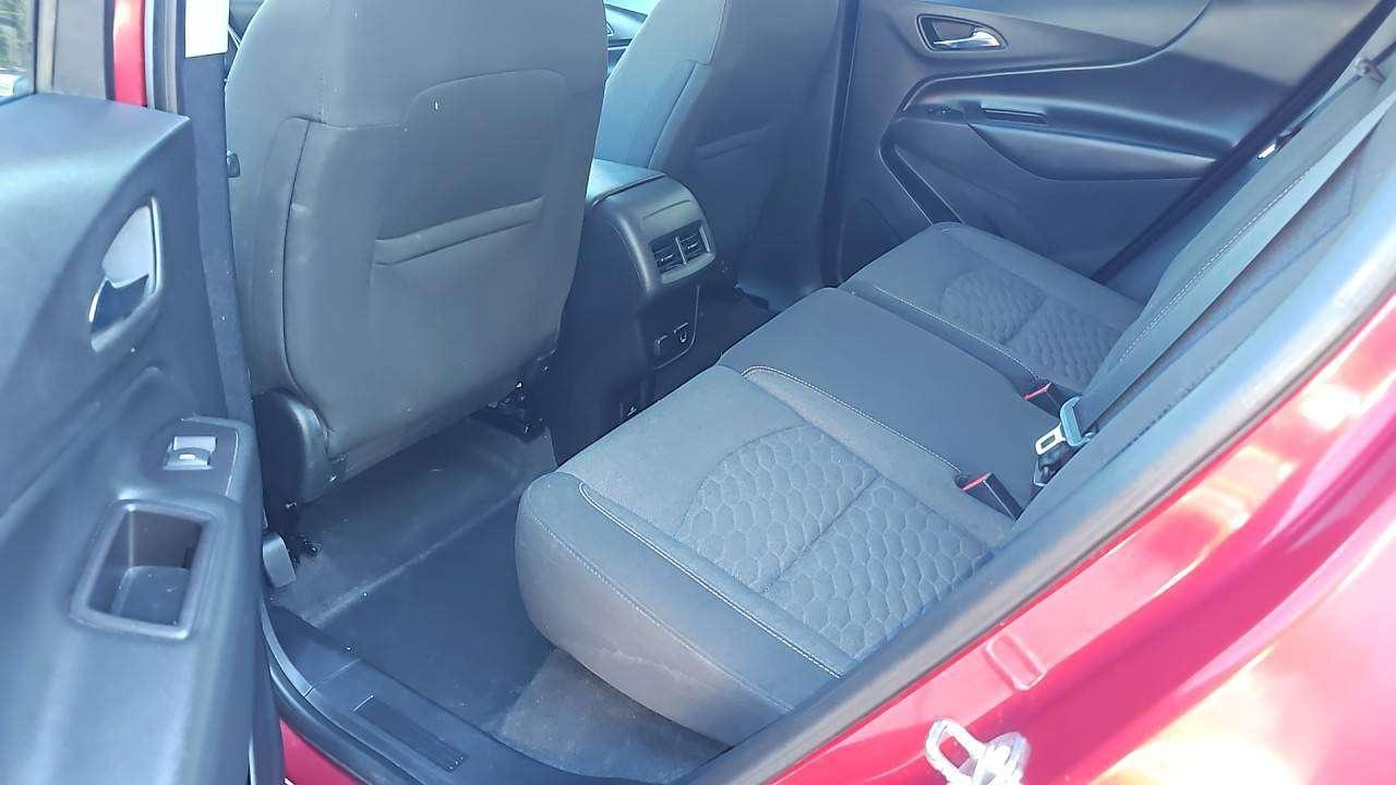 2018 Chevrolet Equinox LT Photo