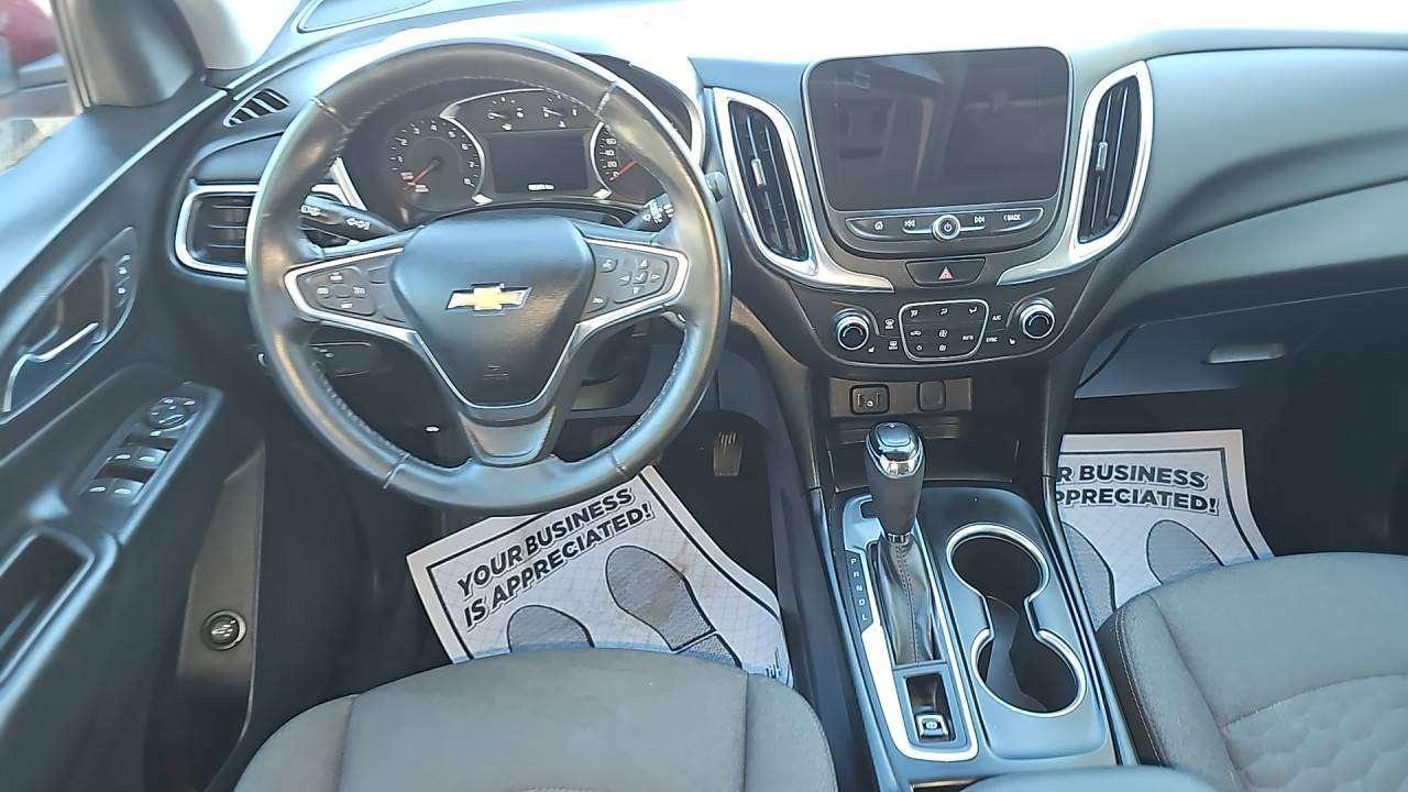 2018 Chevrolet Equinox LT Photo