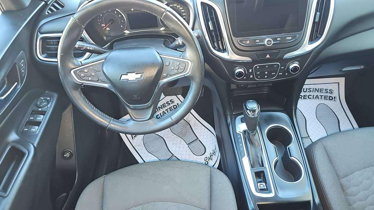 2018 Chevrolet Equinox LT Photo