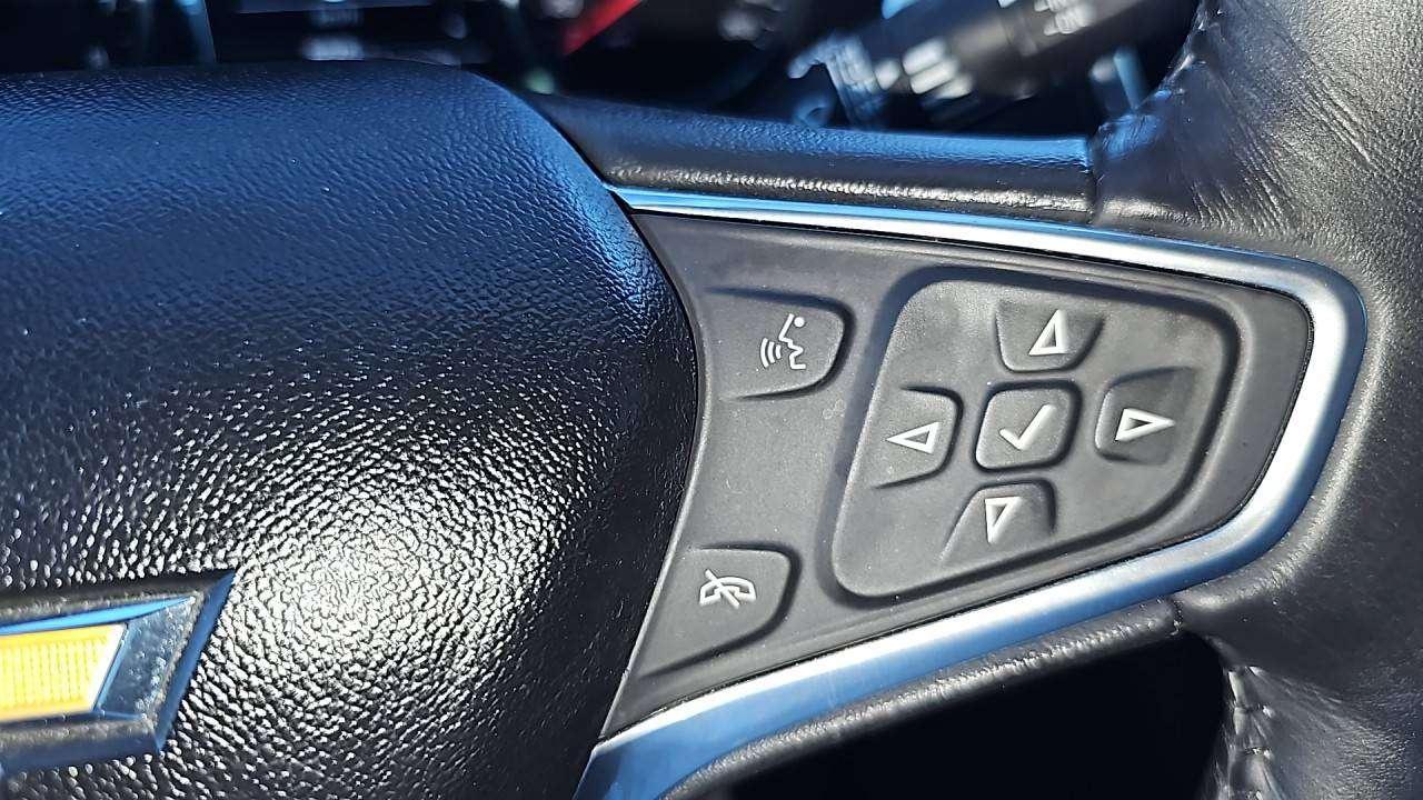 2018 Chevrolet Equinox LT Photo