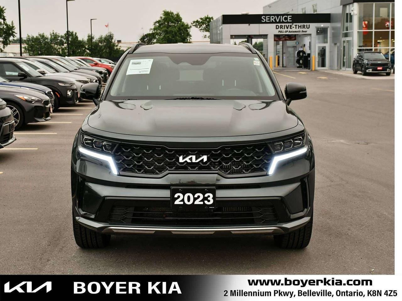 2023 Kia Sorento 2.5T EX Three Row Seating Photo