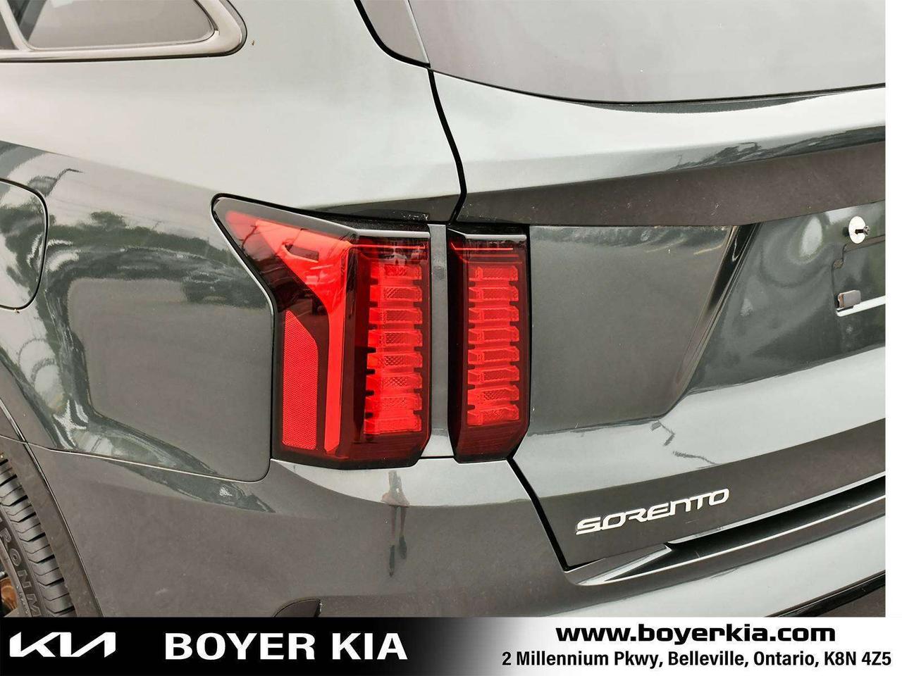 2023 Kia Sorento 2.5T EX Three Row Seating Photo