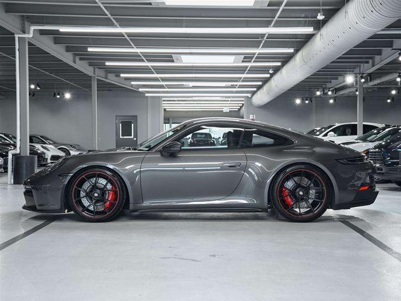 2022 Porsche 911 GT3 Touring Pkg Photo5