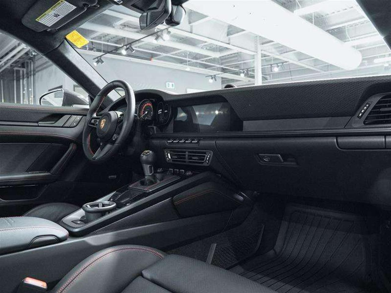 2022 Porsche 911 GT3 Touring Pkg Photo